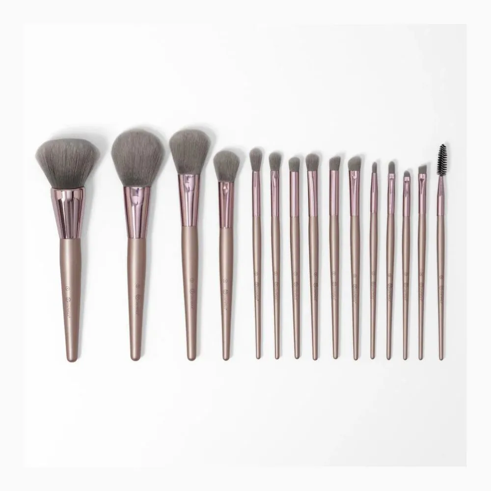 BH Cosmetics Lavish Elegance Brush Set - 15 Pieces with Cosmetic Bag (5) BH Cosmetics Lavish Elegance Brush Set - 15 Pieces with Cosmetic Bag (5)