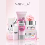 ME-ON Glycolic Bright Glowing Skincare Set