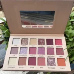 New Nude 18 Eyeshadows Palette - Fourth Picture