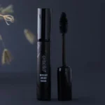 Emelie Long Curly Mascara