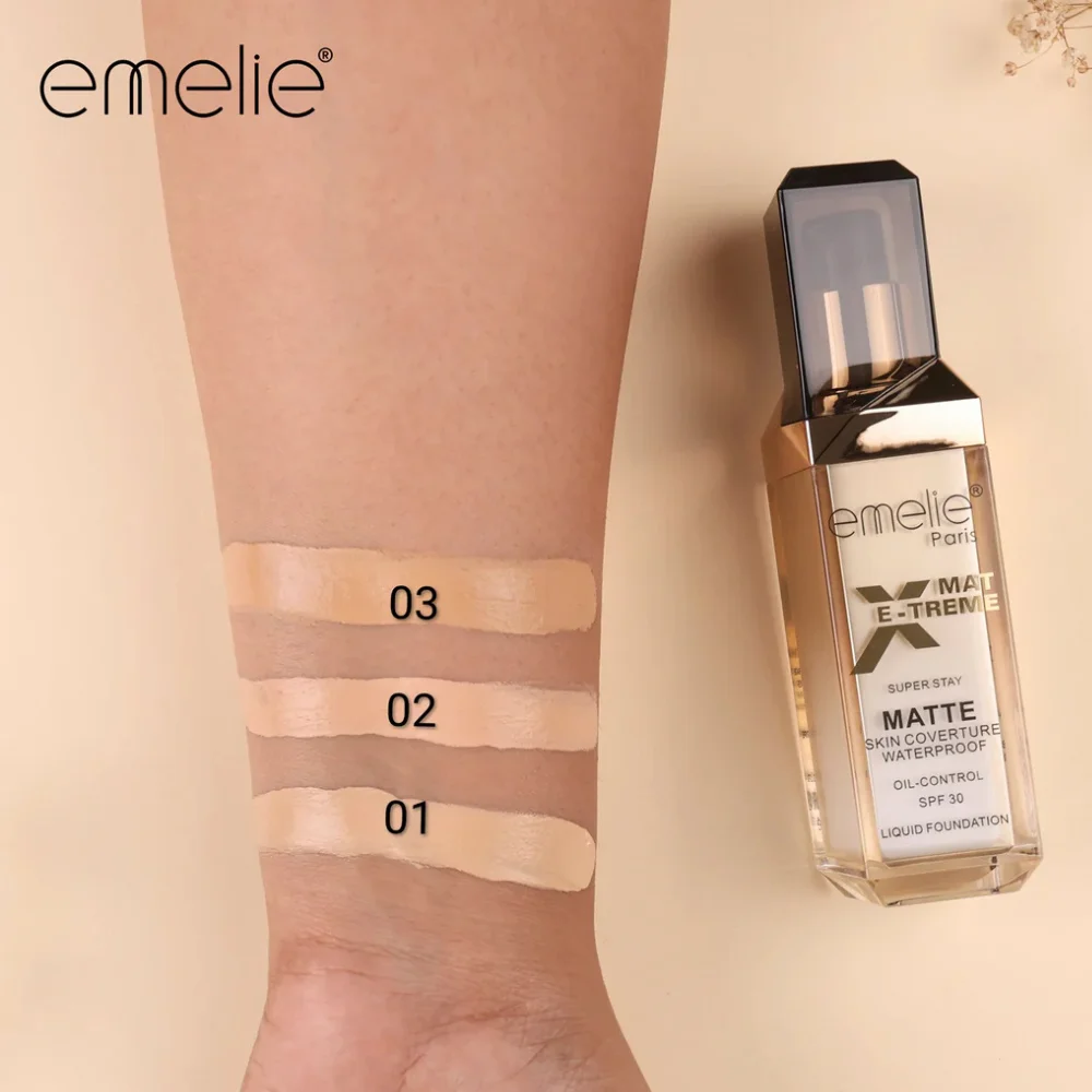 Emelie Extreme Matt Super stay Liquid foundation