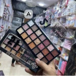 Gege Moon 21 color Eyeshadow Palette A set 1 (1)