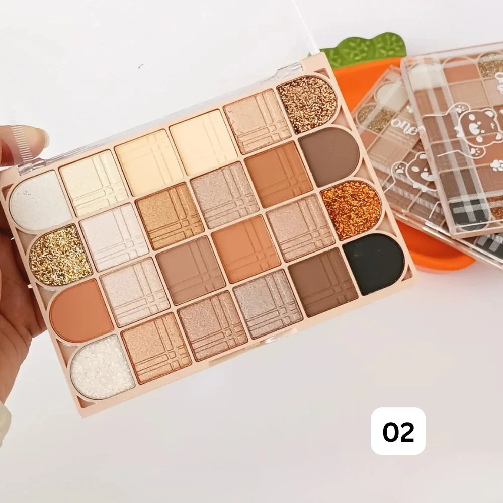 Mocallure Bear 24 Colors Eyshadwo Palette 02